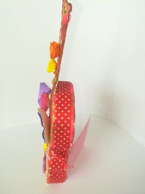 Beautiful Sparkling Colorful Paper 3d Guitar Gift image Beautiful Sparkling Colorful Paper 3d Guitar Gift image