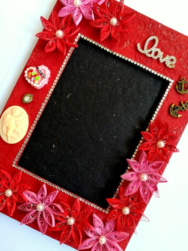 Love theme Quilled Photo Frame image Love theme Quilled Photo Frame image