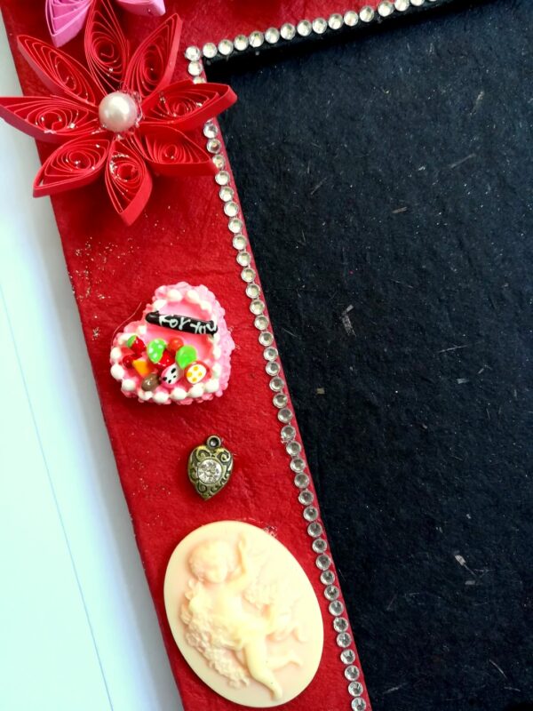 Love theme Quilled Photo Frame image Love theme Quilled Photo Frame image