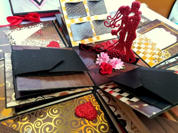 Golden Memories Romantic Explosion Box Gift Anniversary Love image