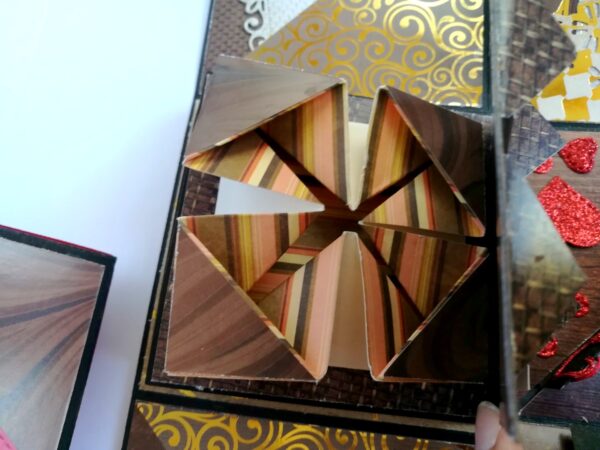 Golden Memories Romantic Explosion Box Gift Anniversary Love image