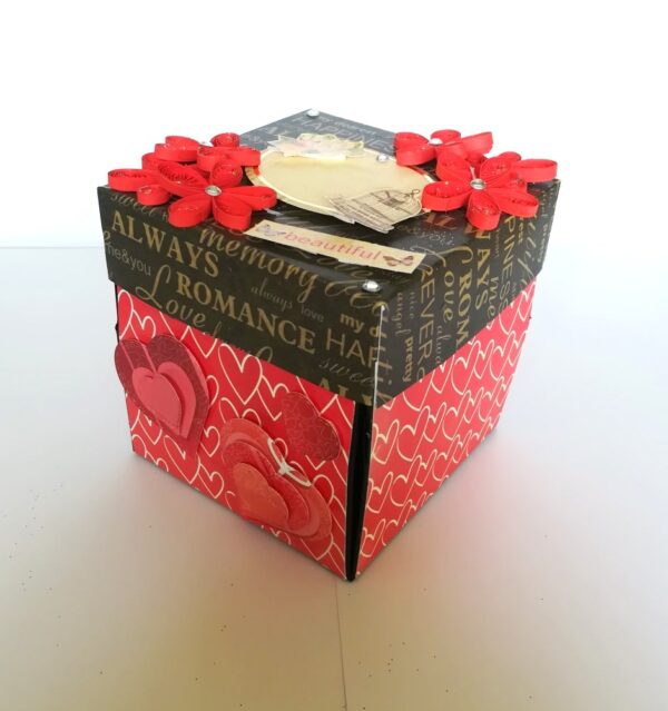 Love Explosion Box With Battery Light Cake image Love Explosion Box With Battery Light Cake image