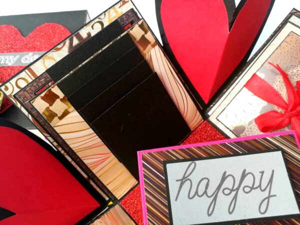Golden and Red Love Explosion box image Golden and Red Love Explosion box image