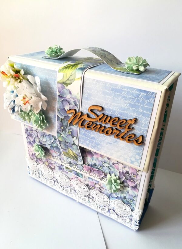 Handbag Shaped Memory Album image Handbag Shaped Memory Album image