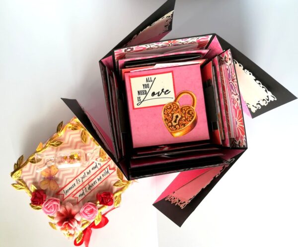 Love Exploding Box
