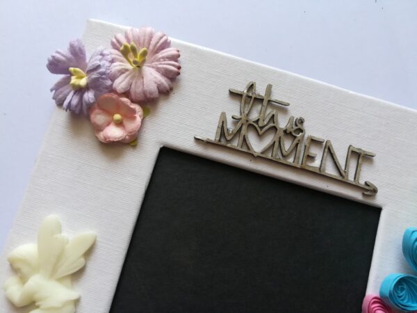 Quilled Moment In Time Handmade Photo Frame image