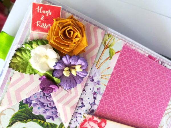 Sparkling Designer Love Goodie Gift Box image