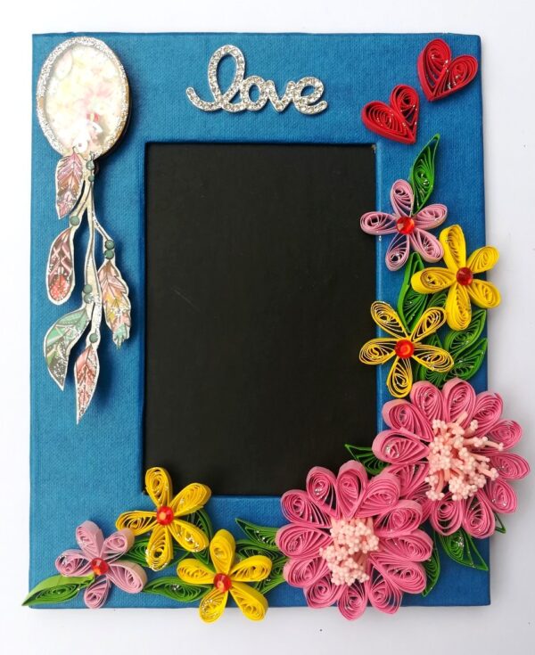 Sparkling Love Quilled Photo Frame image