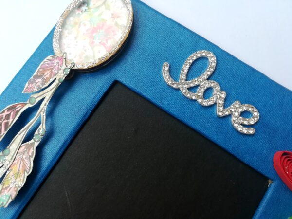 Sparkling Love Quilled Photo Frame image