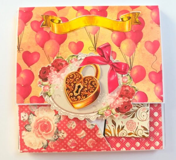 Multifold Mini Scrapbook Gift image Multifold Mini Scrapbook Gift image