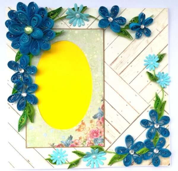 Blue Quilled Corner Flowers Greeting card - D5 image
