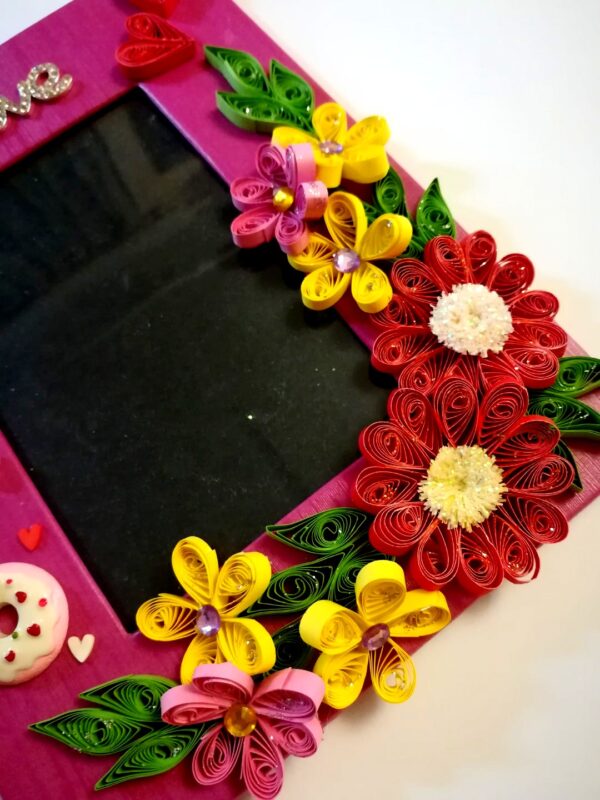 Sparkling Love Quilled Photo Frame -D2 image