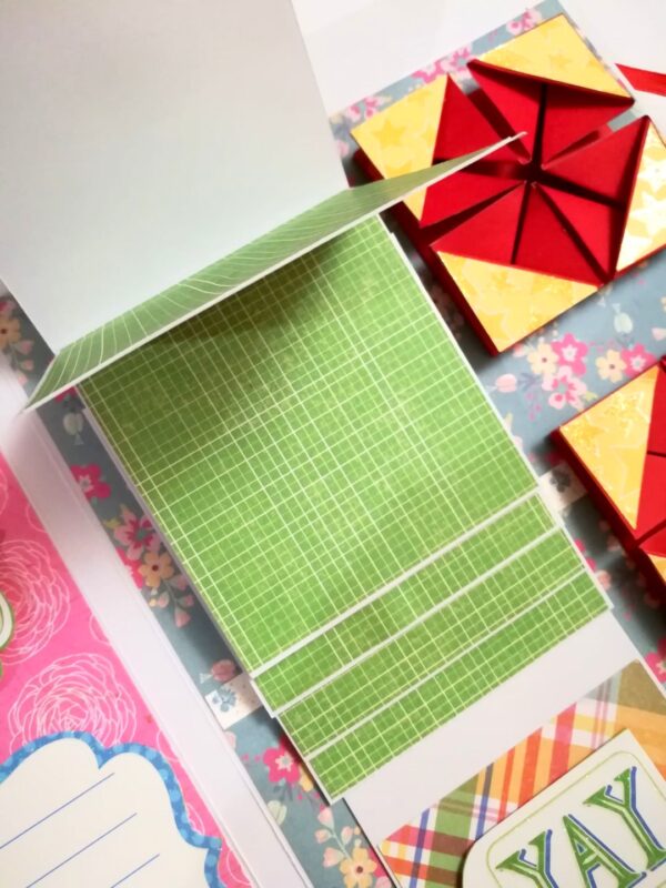 Sparkling Birthday Zigzag Mini Scrapbook -D2 image Sparkling Birthday Zigzag Mini Scrapbook -D2 image