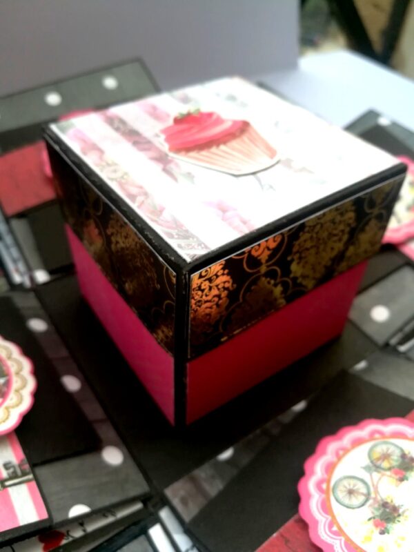 Valentine Explosion Box 1 image Valentine Explosion Box 1 image