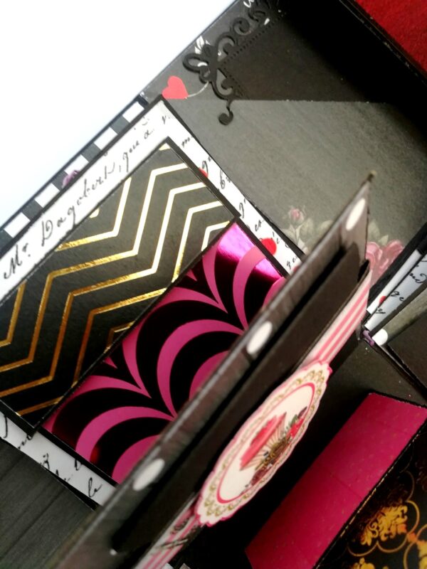 Valentine Explosion Box 1 image Valentine Explosion Box 1 image