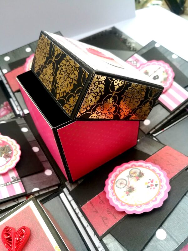 Valentine Explosion Box 1 image Valentine Explosion Box 1 image