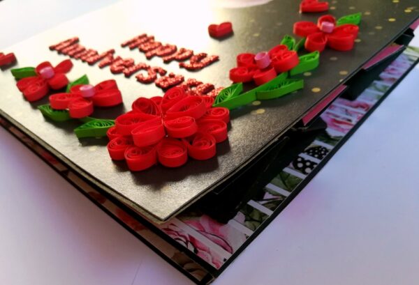 Anniversary Zigzag Mini Scrapbook - D4 image Anniversary Zigzag Mini Scrapbook - D4 image