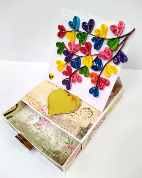 Mini Quilled Hearts Drawer Card - DH1 image