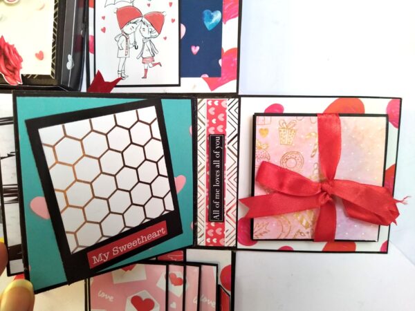 Mini Scrapbook In Explosion Box - Love Theme
