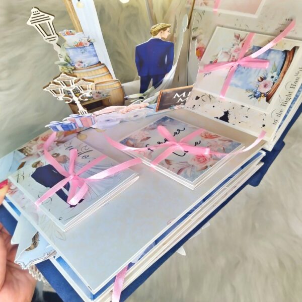 POP UP LOVE HANDMADE SCRAPBOOK