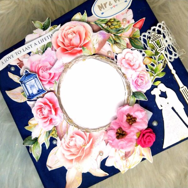 POP UP LOVE HANDMADE SCRAPBOOK