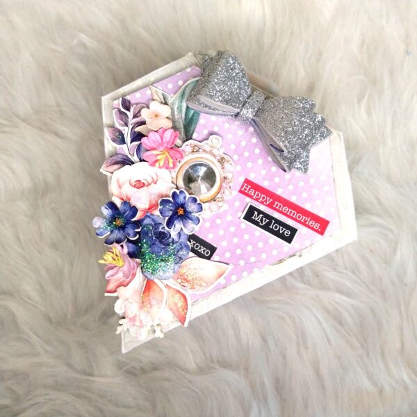 Diamond shaped Lights memories scrapbook