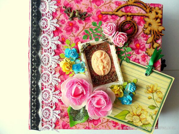 Handmade Sparkling Exotic Photo Album image