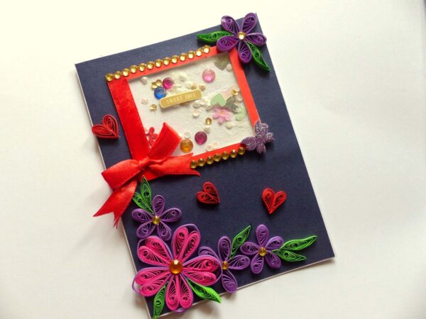 Sweet Love Shaker Greeting Card image