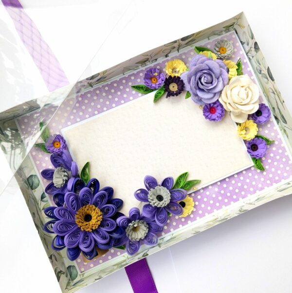 Purple Quilled Greeting card with Light and Box